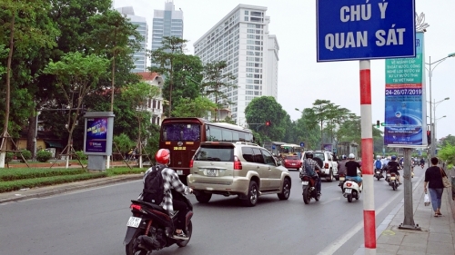 Hà Nội: Khẩn trương bổ sung loạt biển báo giao thông phục vụ SEA Games 31