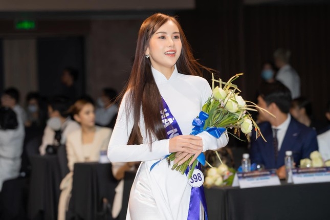 “Con gái rượu” của NSND Trần Nhượng thi Hoa hậu du lịch Việt Nam toàn cầu