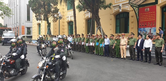 Công an Hà Nội đã quán triệt, thực hiện nghiêm túc chỉ đạo của Bộ Công an, Thành ủy, UBND TP Hà Nội nhằm đảm bảo công tác an ninh, an toàn cho đại hội