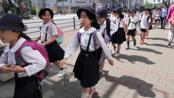 Trẻ em Nhật Bản giảm xuống mức thấp kỷ lục