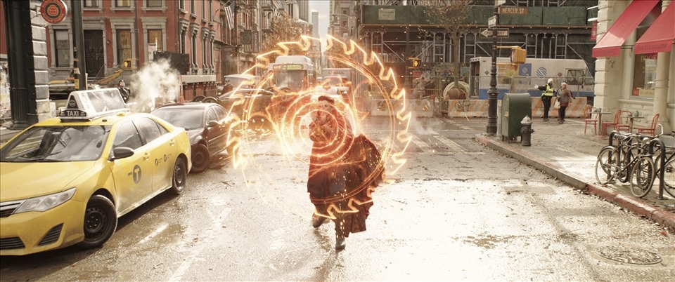 “Bom tấn” Doctor Strange 2 phá kỷ lục phòng vé Việt