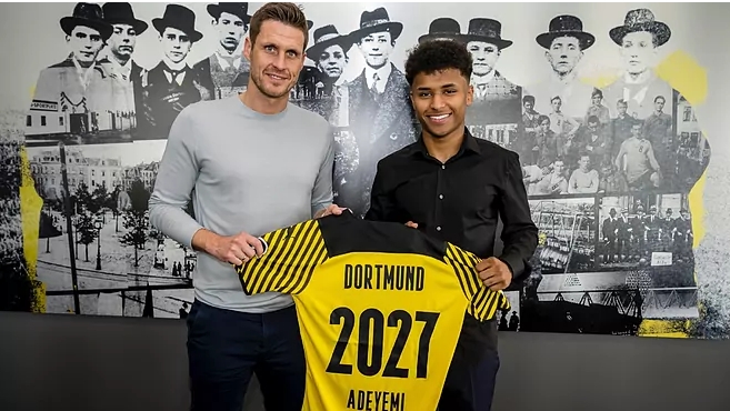 Dortmund tìm được "thần đồng" thay thế cho Haaland