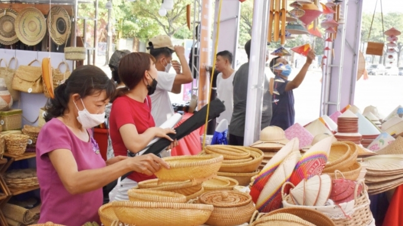 Cầu nối hữu hiệu quảng bá văn hóa Việt Nam nói chung, TP Hà Nội nói riêng đến với du khách trong nước và quốc tế