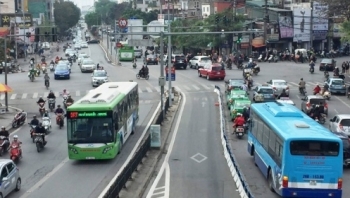 Hà Nội tạo điều kiện đi lại bằng xe buýt cho người có thẻ SEA Games 31