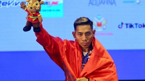 Phạm Văn Mách giành huy chương Vàng SEA Games sau 15 năm tái xuất