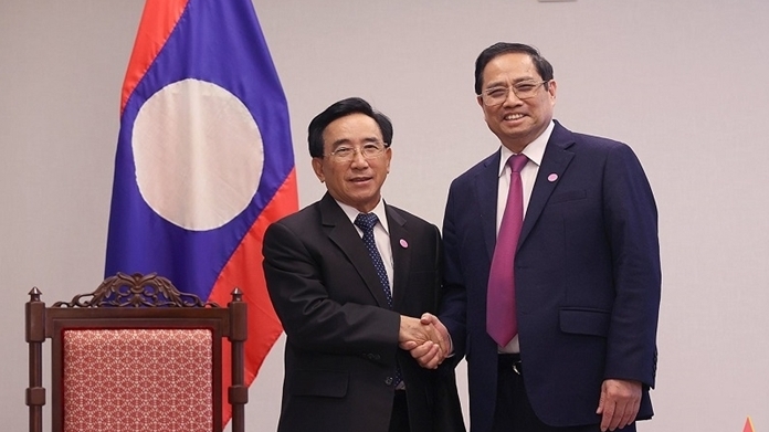 Thủ tướng Phạm Minh Chính gặp Thủ tướng Lào Phăn-Khăm Vị-pha-văn