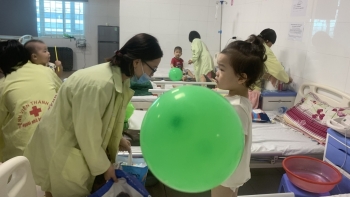 Gia tăng trẻ tại Hà Nội nhập viện do viêm đường hô hấp