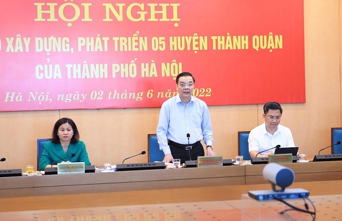 Chủ tịch UBND TP Hà Nội Chu Ngọc Anh phát biểu kết luận hội nghị. 