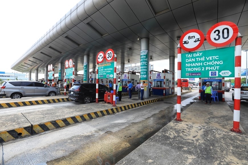 Không chịu dán thẻ, 85 xe ô tô phải quay đầu tại cao tốc Hà Nội - Hải Phòng