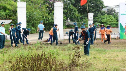 Hình ảnh đẹp tại lễ ra quân Chiến dịch "Thanh niên tình nguyện hè" Thủ đô 2022