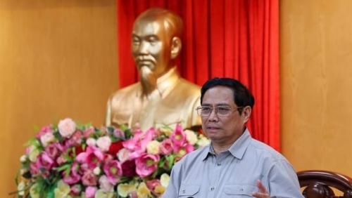 Thủ tướng Phạm Minh Chính đối thoại với công nhân