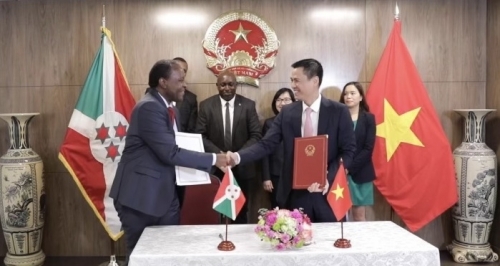 Ký kết Hiệp định miễn thị thực cho công dân mang hộ chiếu ngoại giao, công vụ Việt Nam - Burundi