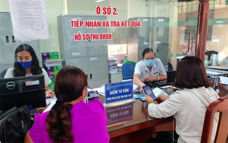 Hơn 38% lao động trong độ tuổi ở Hà Nội tham gia BHXH bắt buộc