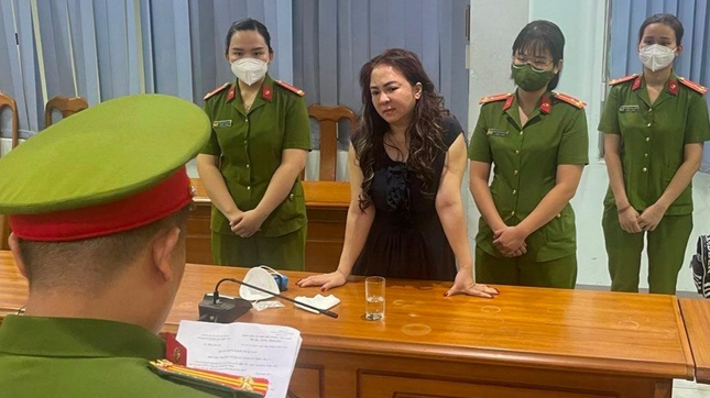 Gia hạn tạm giam 2 tháng đối với bị can Nguyễn Phương Hằng