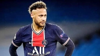 Sa sút, Neymar bị PSG "hắt hủi"