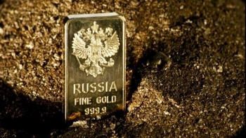Nhóm G7 xem xét cấm nhập khẩu vàng của Nga