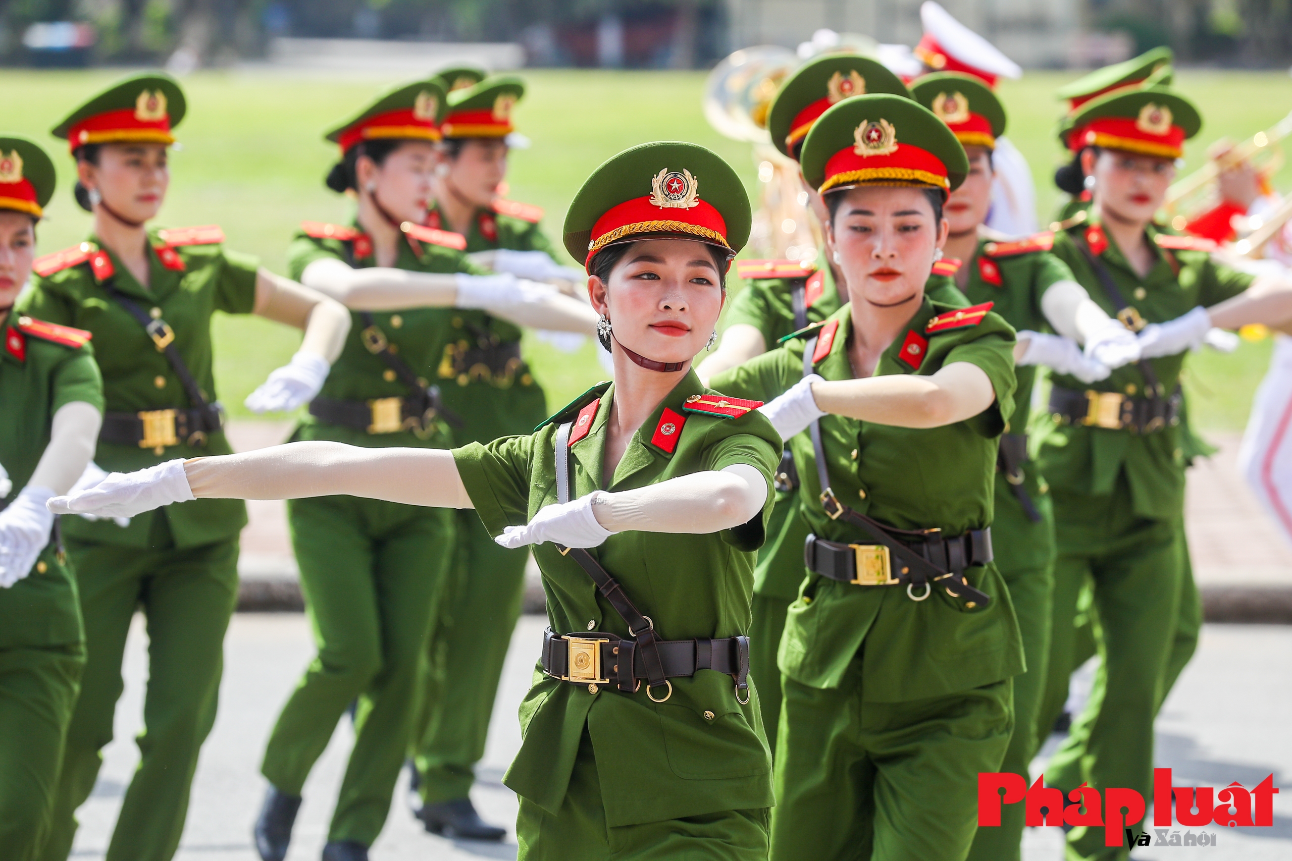 Tổng duyệt chương trình của Đoàn nhạc Cảnh sát Việt Nam