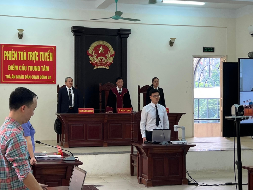 Lần đầu tiên xét xử phiên toà trực tuyến tại Hà Nội