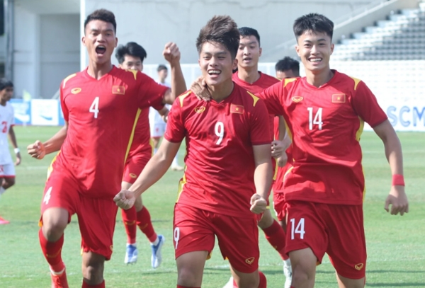 Việt Nam thắng áp đảo trước Philippines tại U19 Đông Nam Á