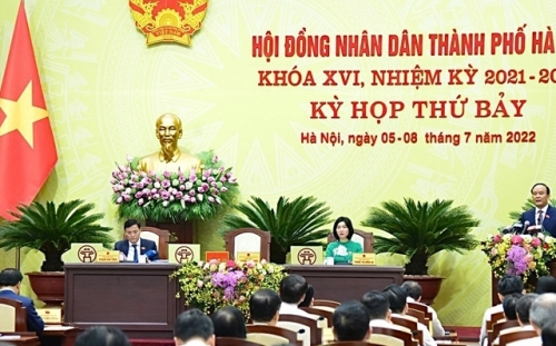 Thông qua Nghị quyết về nhiệm vụ trọng tâm phát triển kinh tế - xã hội, thu chi ngân sách 6 tháng cuối năm 2022