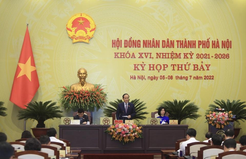 Chủ tịch HĐND TP Nguyễn Ngọc Tuấn điều hành phiên chất vấn 