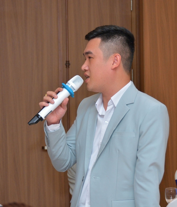 Ông Huy Khang - Trung tâm Nghiên cứu và Phát triển Trầm hương Việt Nam