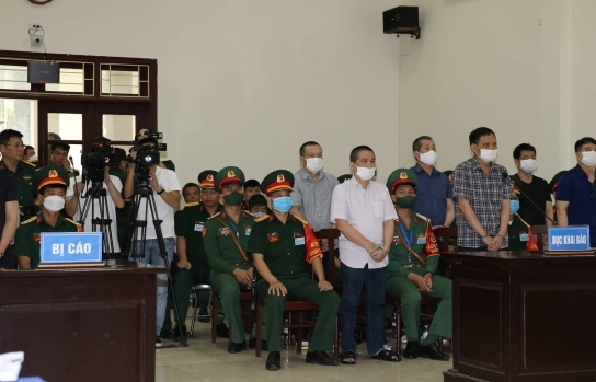 Tại sao Phan Thanh Hữu không bị truy tố về tội "Đưa hối lộ"?
