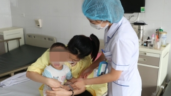Hà Nội: Gia tăng bất thường bệnh nhân mắc cúm A phải nhập viện