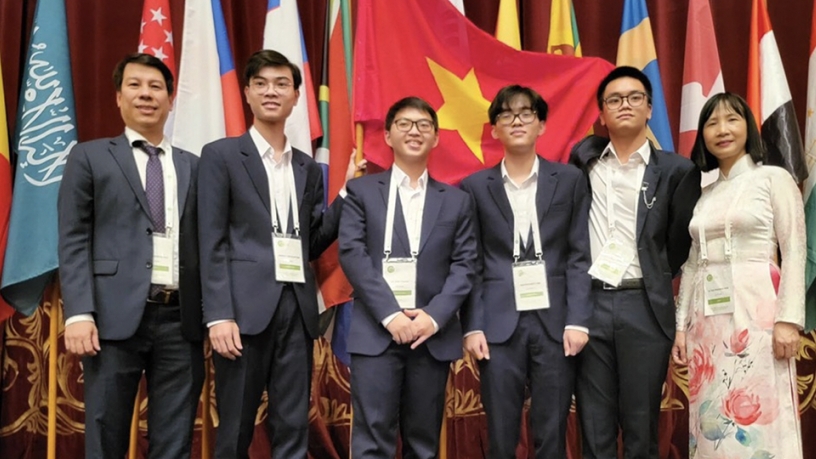 Đoàn học sinh Việt Nam giành 4 huy chương Olympic Sinh học quốc tế