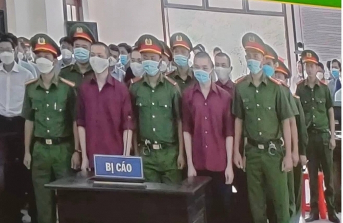 Xét xử 6 bị cáo ở 'Tịnh thất Bồng Lai'