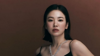 Song Hye Kyo lần đầu vào vai “ác”