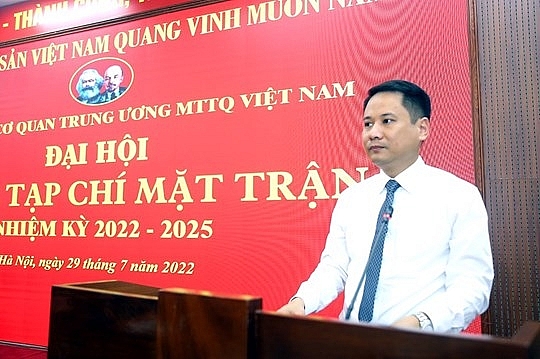 Đồng chí Trương Thành Trung được Đại hội tín nhiệm, bầu giữ chức Bí thư Chi bộ Tạp chí Mặt trận, nhiệm kỳ 2022-2025.