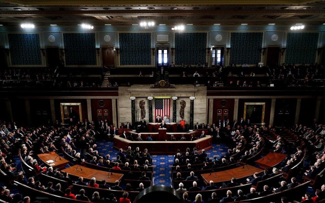 Dự luật cấm vũ khí tấn công đã được thông qua tại Hạ viện Mỹ