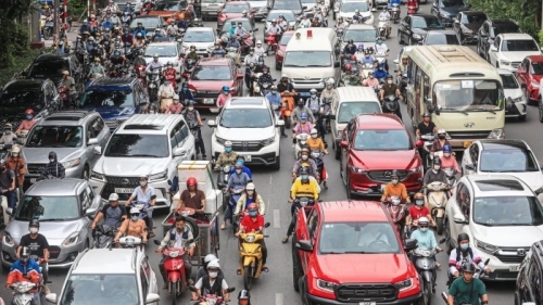 Thí điểm phân làn riêng cho ô tô, xe máy trên đường Nguyễn Trãi từ ngày 6/8