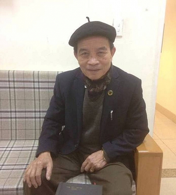Ở tổ dân phố 1 phường Hàng Bông, quận Hoàn Kiếm, Hà Nội không ai là không biết đến ông Nguyễn Văn Khiên, người cán bộ hòa giải có uy tín, khéo dân vận và được mọi người yêu mến, nể trọng.