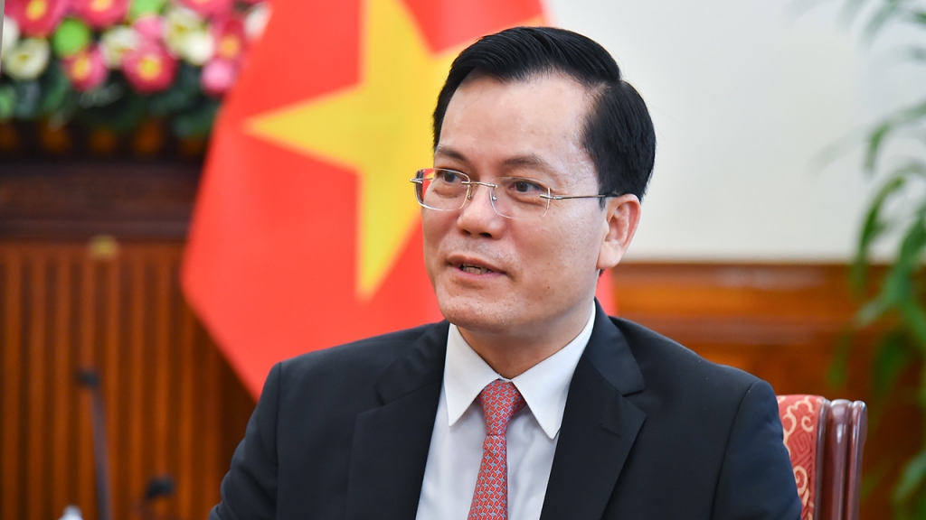 Với tinh thần “chủ động, tích cực và có trách nhiệm”, Việt Nam có nhiều đóng góp cho ASEAN