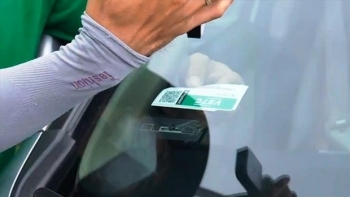 Bắt buộc dán thẻ thu phí ETC khi đăng kiểm xe ô tô