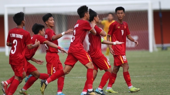 Hạ gục “người Thái”, U16 Việt Nam thẳng tiến vào trận chung kết