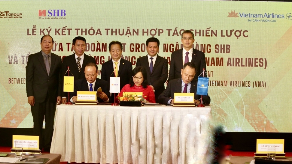 SHB, T&T Group hợp tác chiến lược toàn diện với Vietnam Airlines và Tổng Công ty Đường sắt Việt Nam