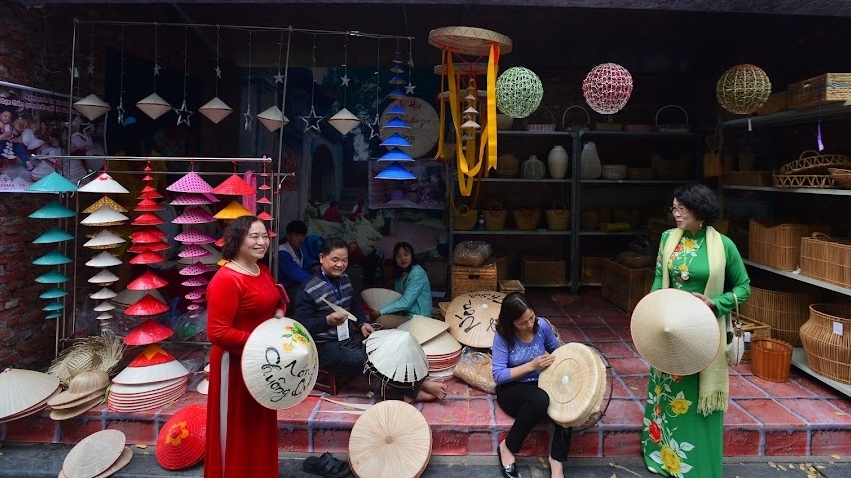 Năm 2045, ngành công nghiệp văn hóa đặt mục tiêu đóng góp 10% GRDP của TP Hà Nội