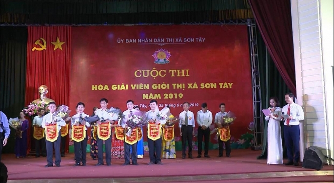 -	Thị xã Sơn Tây tổ chức hội thi “hòa giải viên giỏi”