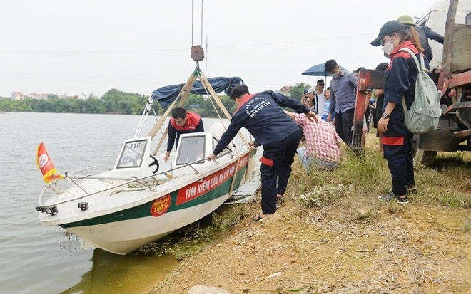 Tin vụ Hải Như mất tích mới nhất: Việc tìm kiếm tại sông Đáy gặp nhiều khó khăn