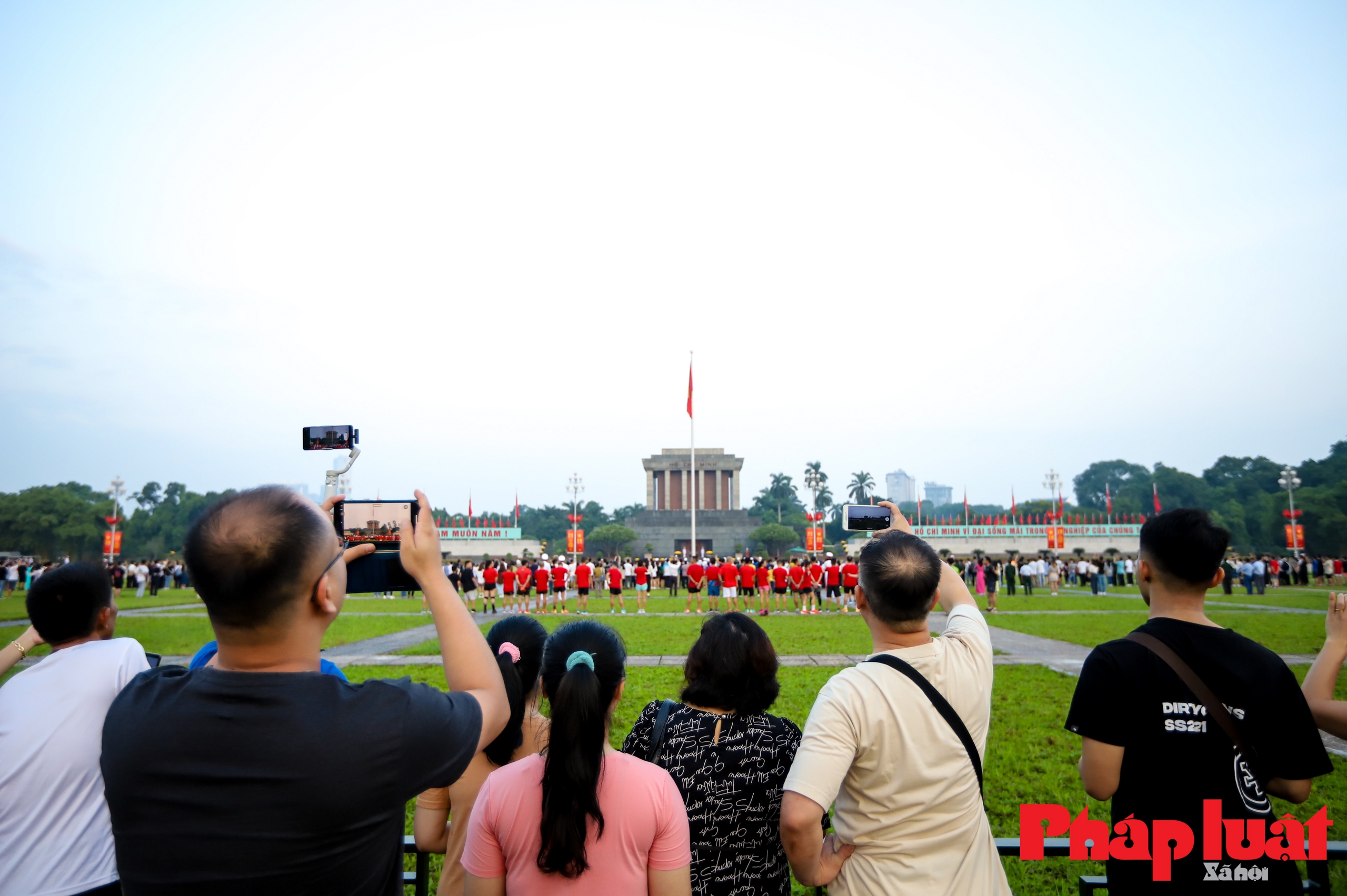 Thiêng liêng lễ chào cờ ngày 2/9 tại quảng trường Ba Đình