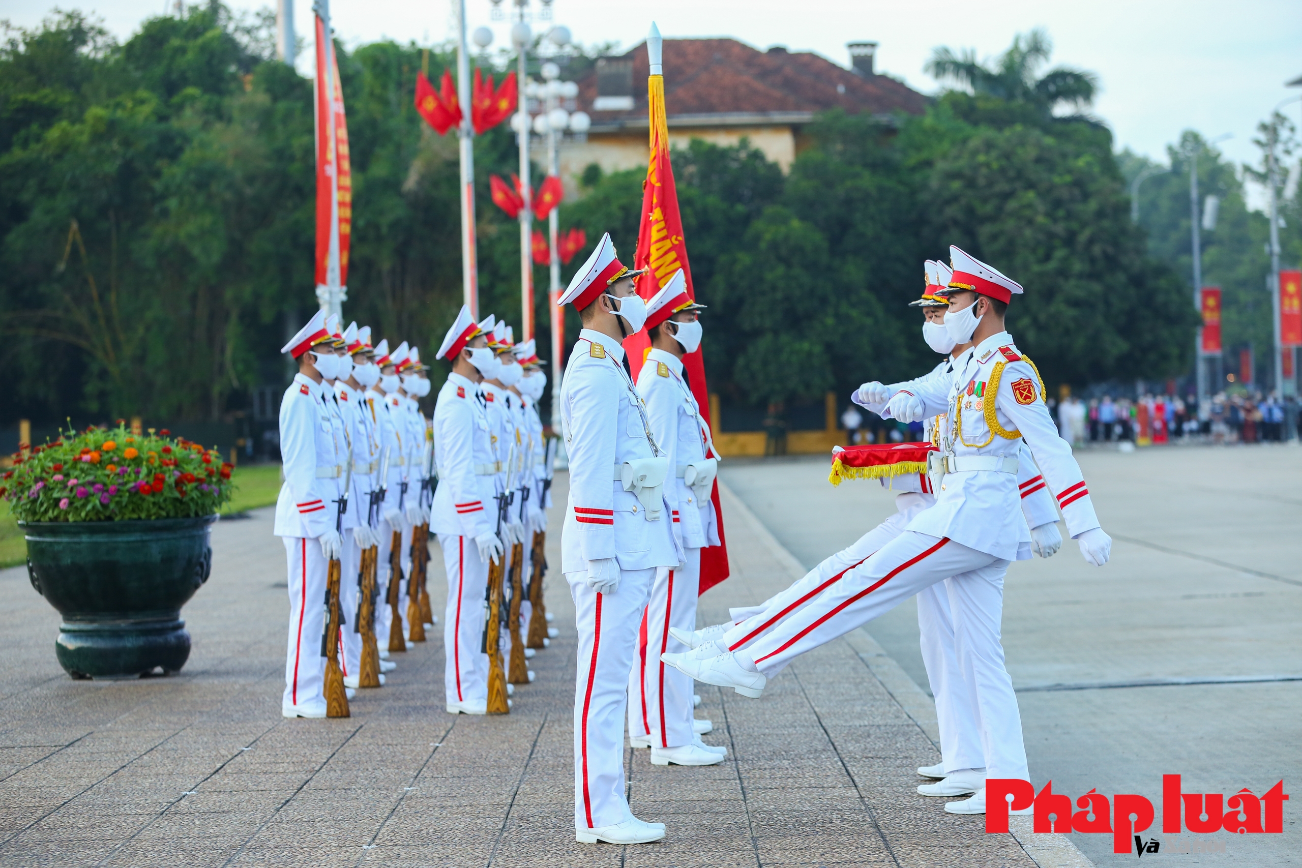 Thiêng liêng lễ chào cờ ngày 2/9 tại quảng trường Ba Đình