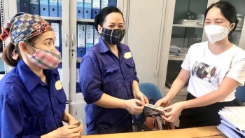 Đẩy nhanh chi trả hỗ trợ người lao động bị ảnh hưởng bởi đại dịch COVID-19