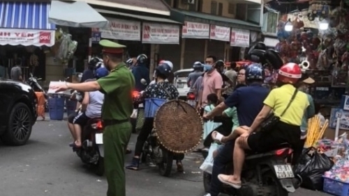 Đảm bảo an toàn cho Nhân dân và du khách tham quan, mua sắm