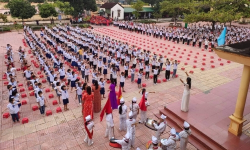 Ấn tượng Lễ khai giảng năm học mới tại Nghệ An