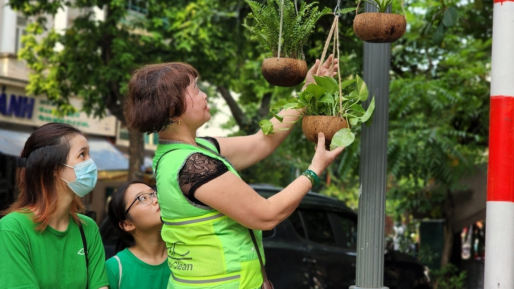 Để “Hà Nội đẹp từng centimet”