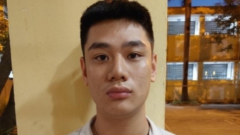 Gã thanh niên bịt mặt gây ra hàng chục vụ cướp giật tại Hà Nội