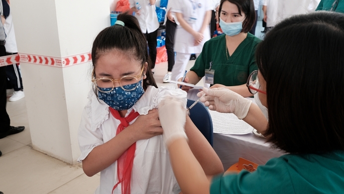 Vĩnh Phúc: Phát động hưởng ứng tiêm vắc xin phòng, chống Covid – 19 cho học sinh